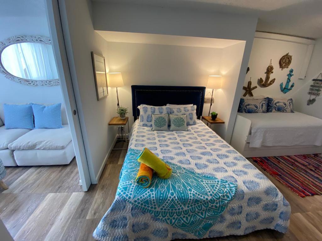 Kasa Ocean Breeze Beachfront Condo Pool San Juan Exteriör bild